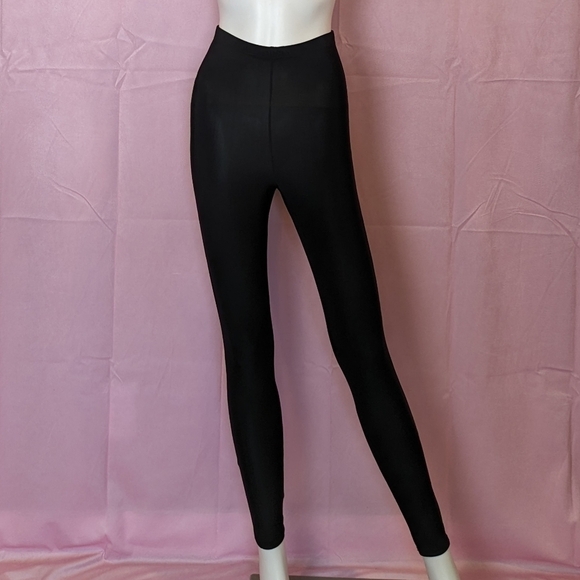 Boohoo Black Ruched Back Booty Boosting Gym Leggings size 4 - Picture 1 of 9